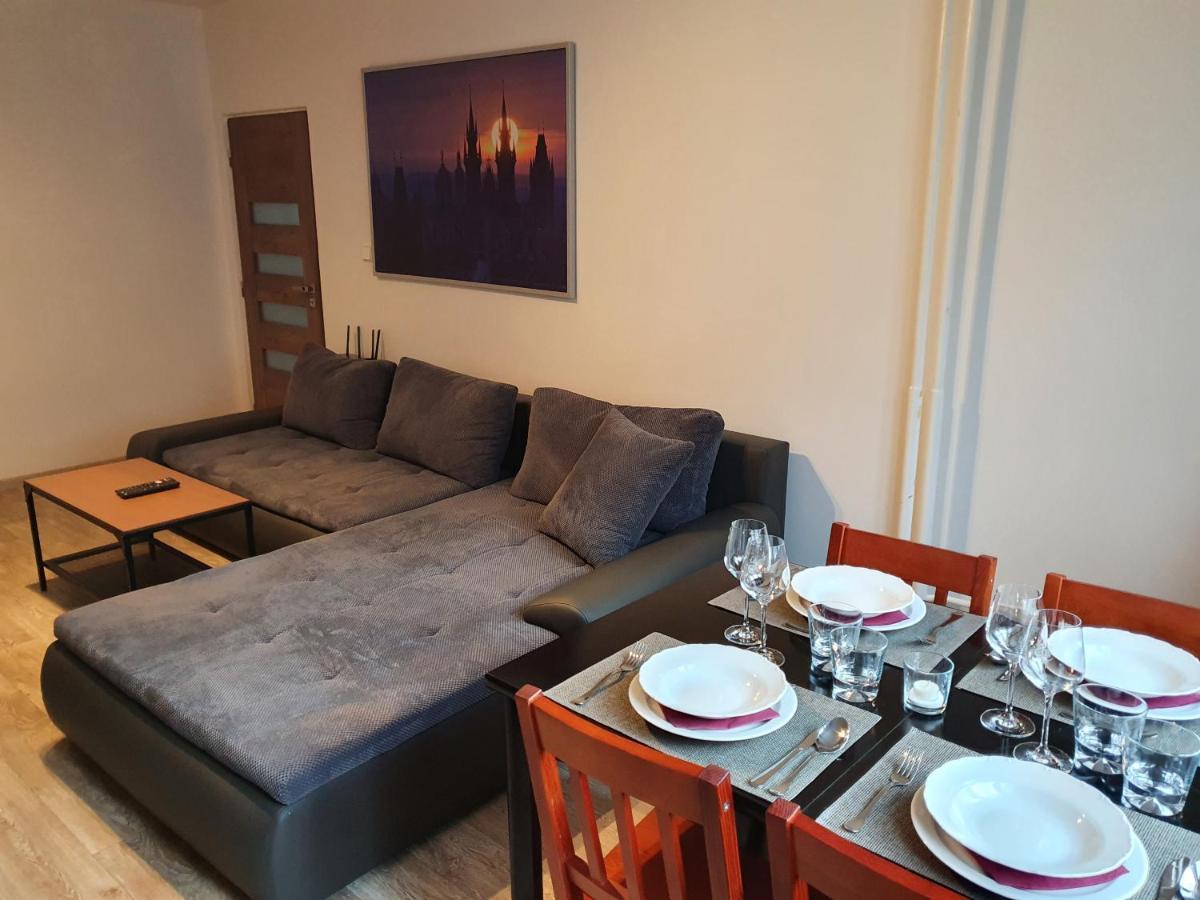 Family Apartman Kovářská Exterior foto