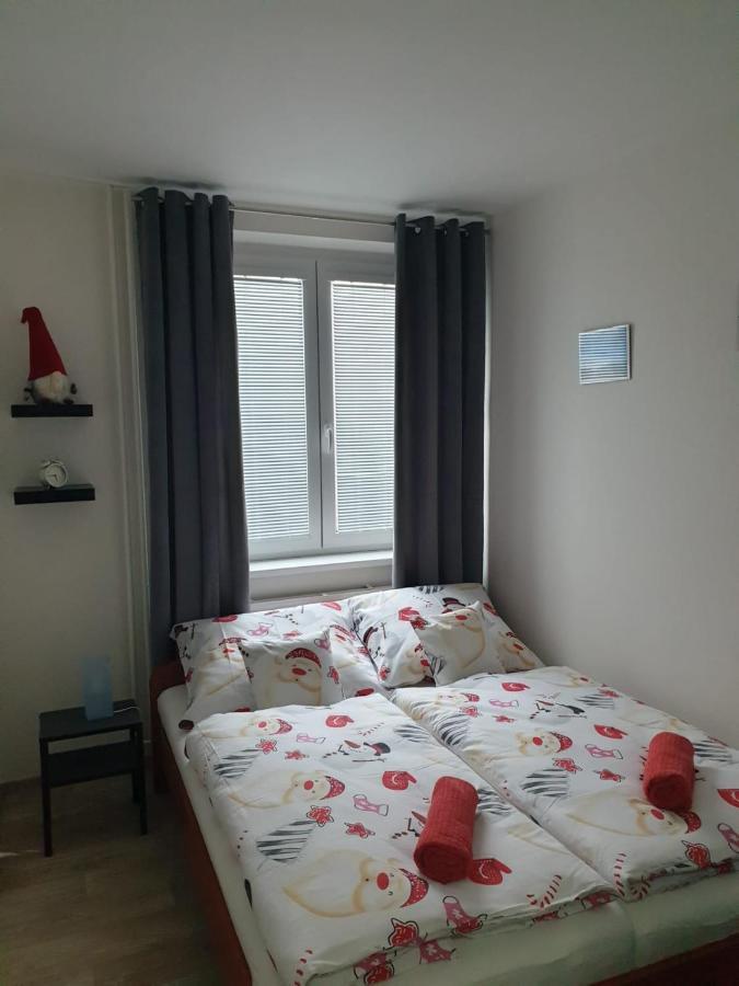 Family Apartman Kovářská Exterior foto